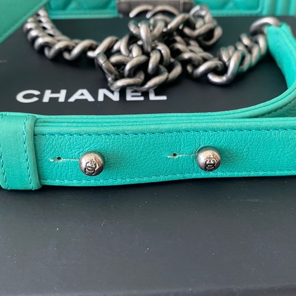 Chanel Turquoise Boy Bag - Picture 15 of 15